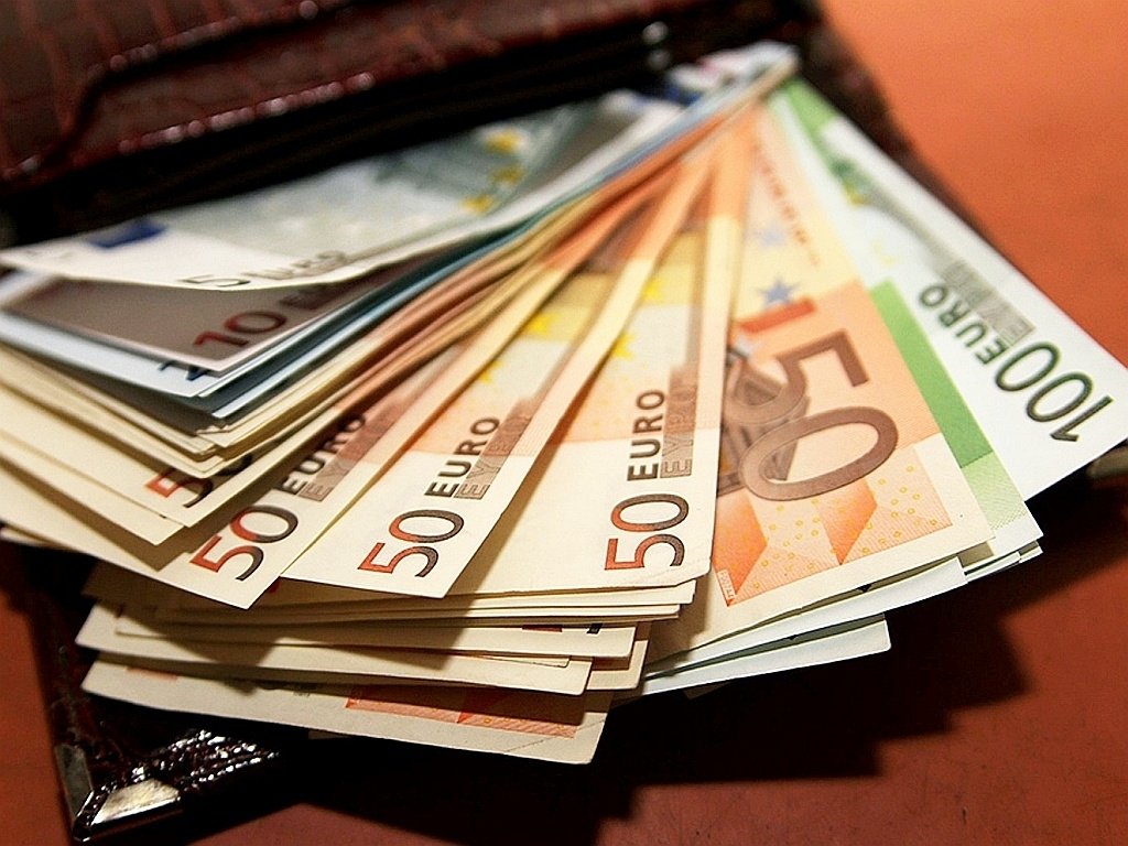 Обмен валюты Money24/7 в Днепре